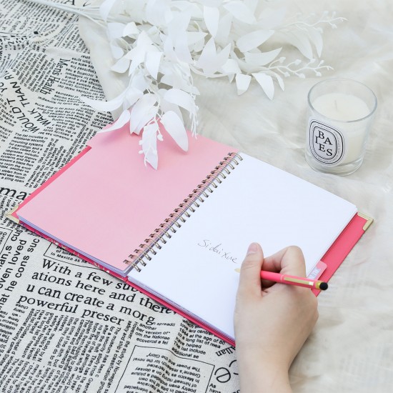 Source Notebook Factory's 9-hole loose-leaf notebook with custom logo, new and stylish business meeting notebooks, bestsellers on Amazon. Source Notebook Factory's 9-hole loose-leaf notebook with custom logo, new and stylish business meeting notebooks, bestsellers on Amazon.