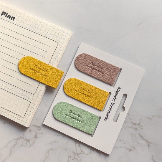 Mini A6 pocket notebook, eco-friendly cork-grain notebook, silk-screened with custom logo. Mini A6 pocket notebook, eco-friendly cork-grain notebook, silk-screened with custom logo.